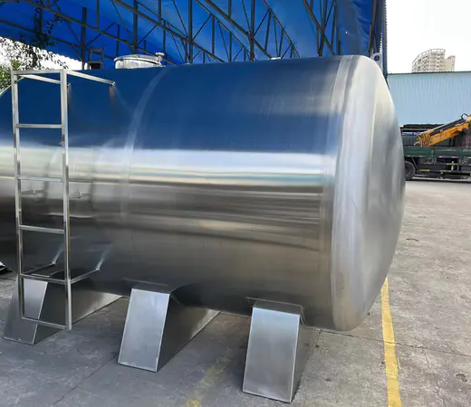 Kineski dobavljač veleprodaje prilagođeni 304 rezervoar za toplu vodu od nehrđajućeg čelika
