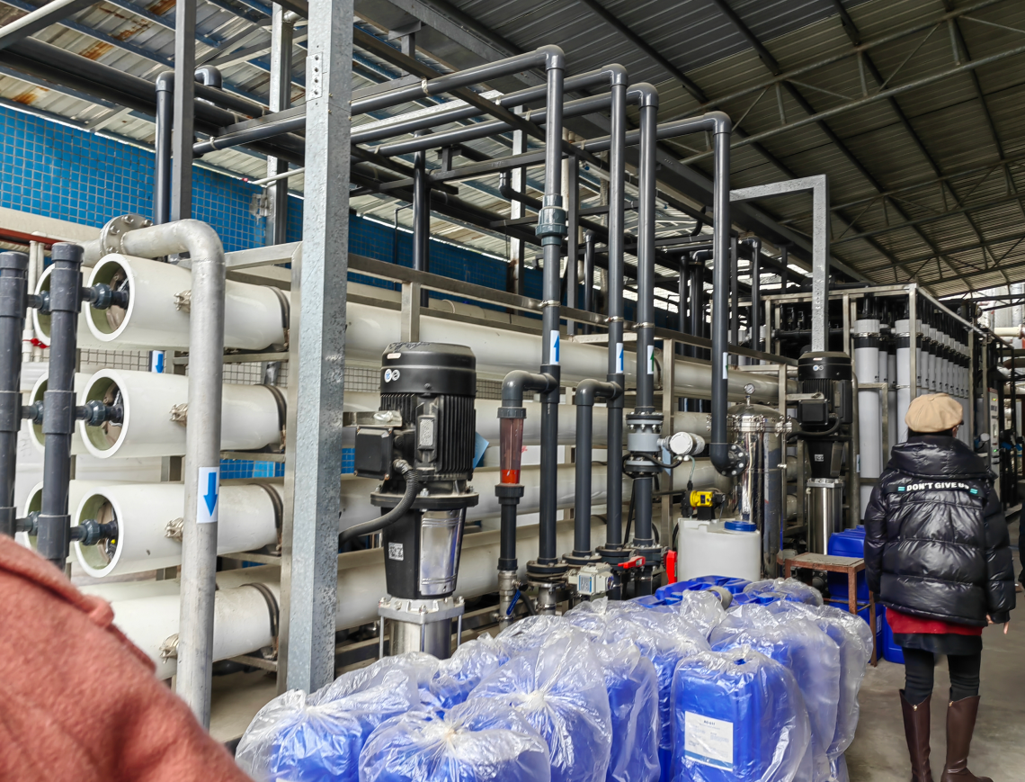 Kecemerlangan Disesuaikan: Sistem Rawatan dan Pembersihan Air Tersuai untuk Seluruh Rumah