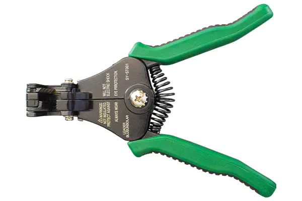 Standard tools in a photovoltaic system : wire stripper