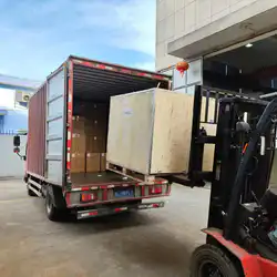 Mauritius customer parts deliver goods.