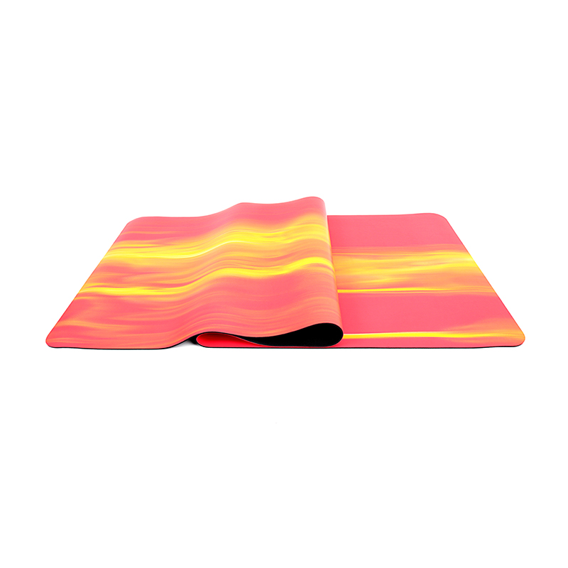 2022 新款优质天然 PU 橡胶瑜伽垫批发渐变色环保防滑运动和健身垫，适用于所有类型的瑜伽、普拉提和地板锻炼