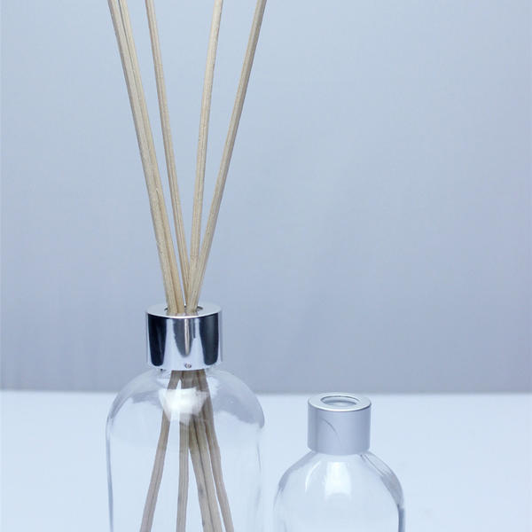 Wholesale Custom Clear Glass Diffuser Bottle For Freshing Air