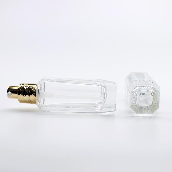Factory wholesale Refillable Roller-On Glass Perfume Bottle With Spray Pump