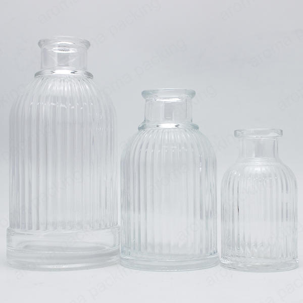 Hot Sale Empty Glass Refillable Stripe Diffuser Bottle With Crystal Lid For Gifts