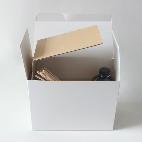 Hot Sale Luxurious And Elegant Square Diffuser Box Packaging For Holiday Gift