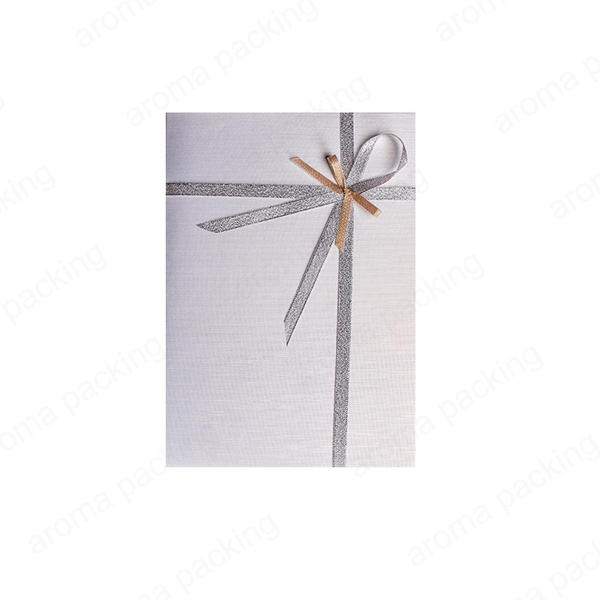 Factory Wholesale Luxury Red White Brown Delicate Gift Box With Ribbon For Giving Gift