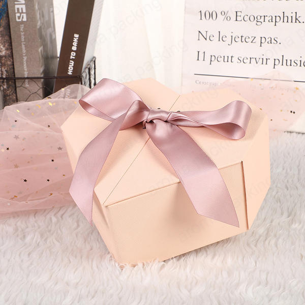 Polygon Heart Shape Gift Boxes Wholesale With Ribbon For Holiday Gift