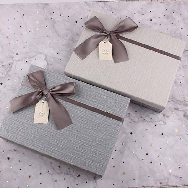 Hot Sale Reusable Black Grey Beige Paper Boxes For Gifts Packaging With Lid