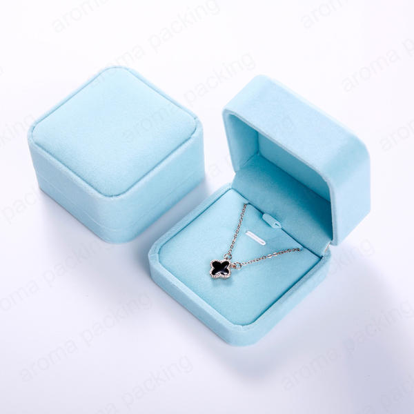 Hot Sale Custom Color Velvet Jewelry Box Packaging For Rings,Earrings,Necklaces