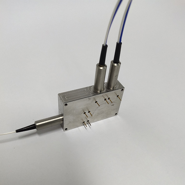 1×4 PM  Solid-State Fiber optic Switch