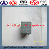 Dongfeng lighting relay   is the switch to control the light of the truck 