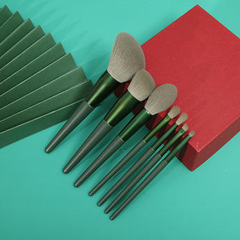 7 Brushes Set Green