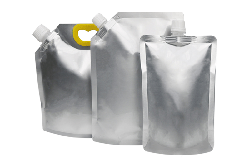 Kundenspezifische Aluminiumfolie Stand Up Beutel mit Ausgießer Nachfüllverpackungen