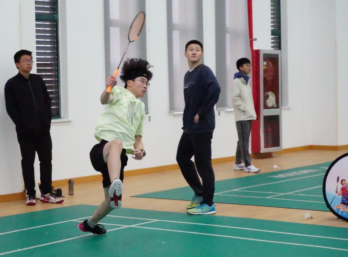 行在ZIBS丨国际校区“新生杯”羽毛球赛风采精彩瞬间 "Freshman Cup" Badminton Match
