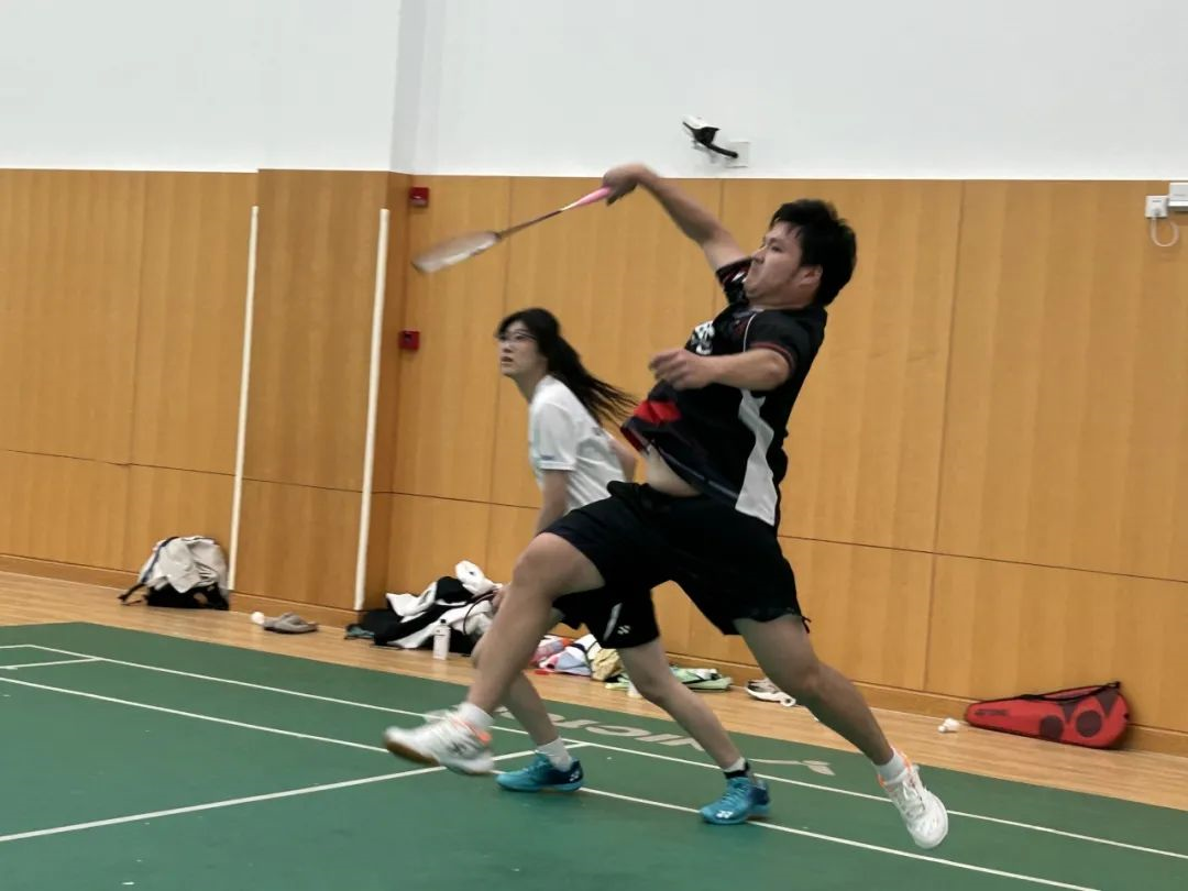 行在ZIBS丨国际校区“新生杯”羽毛球赛风采精彩瞬间 "Freshman Cup" Badminton Match