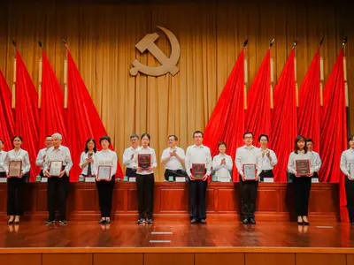 ZIBS动态丨ZIBS党支部获评浙江大学先进基层党组织称号