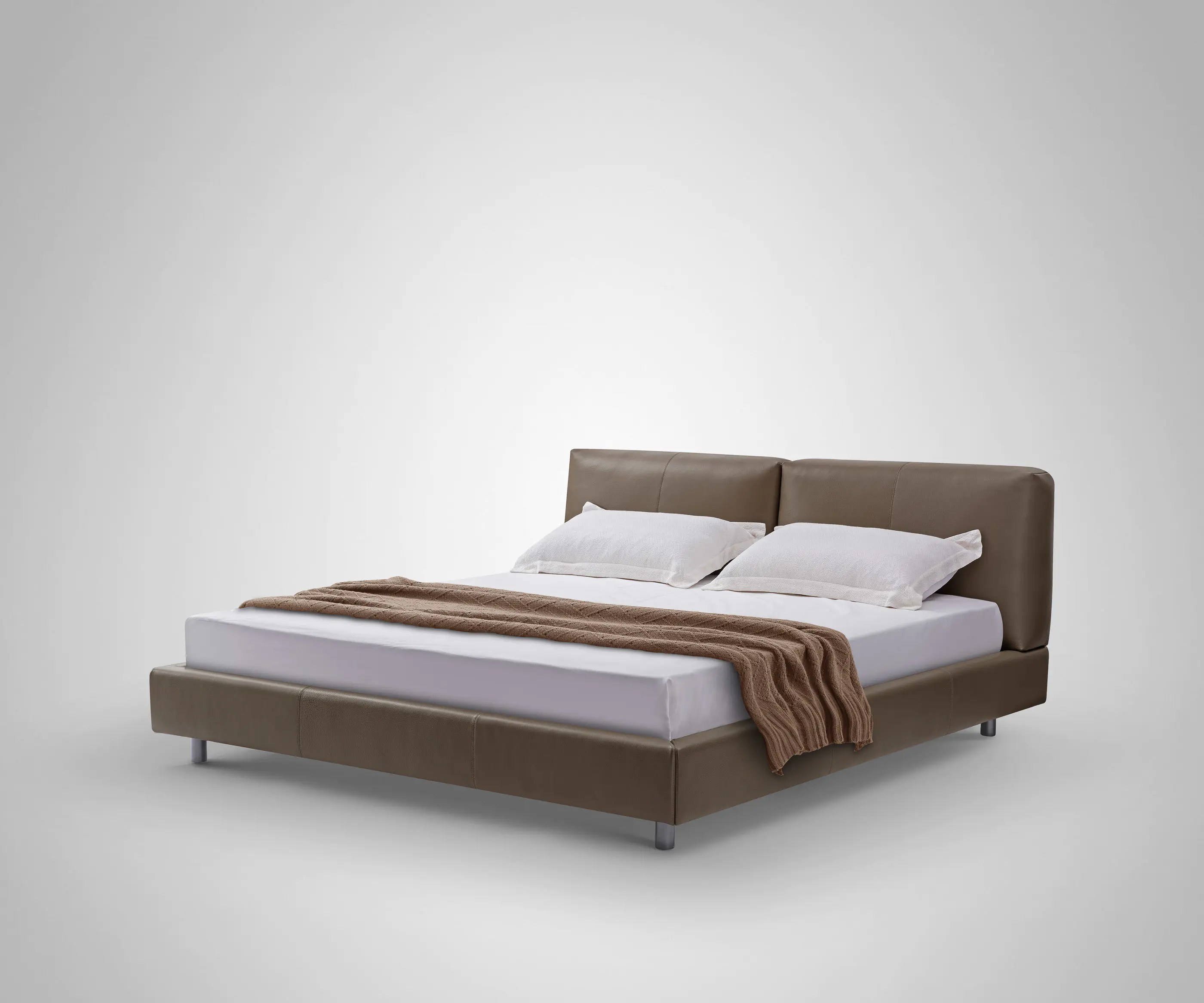 Italian Design Luxury Bedroom Furniture Set Modern Upholstered Leather Bedroom Bed