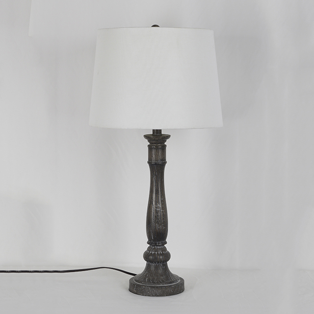 Lampe de table en faux bois avec double douilles avec interrupteurs à chaîne de traction