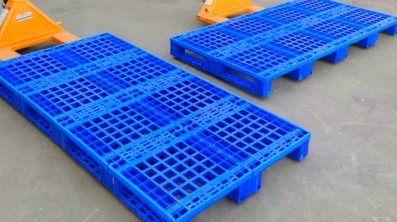 Hecho en China Grado de inyección de gránulos de HDPE reciclado para pellet / caja con buena MFR y resistencia