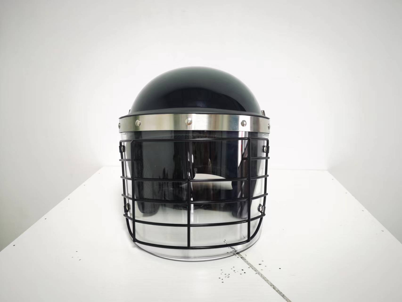 Anti Riot Helmet with Clear Face Shield Metal Net